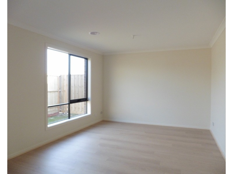 7 Limonium Crescent, Lyndhurst VIC 3975