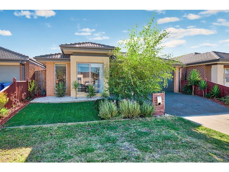 21 Glenelg Street, Clyde North VIC 3978