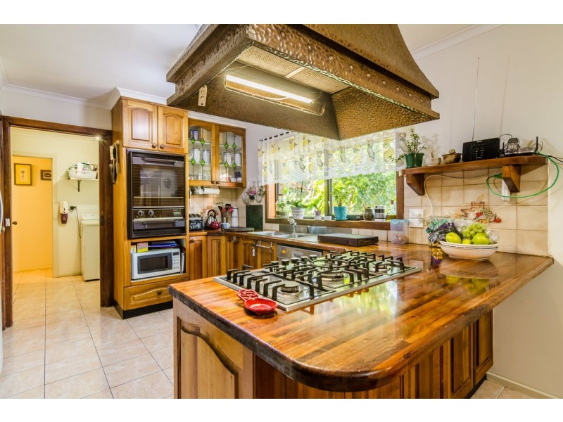 2 Averne Street, Cranbourne VIC 3977