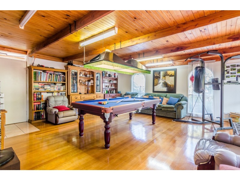 2 Averne Street, Cranbourne VIC 3977