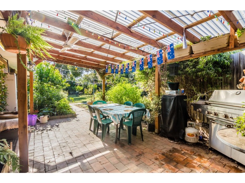 2 Averne Street, Cranbourne VIC 3977