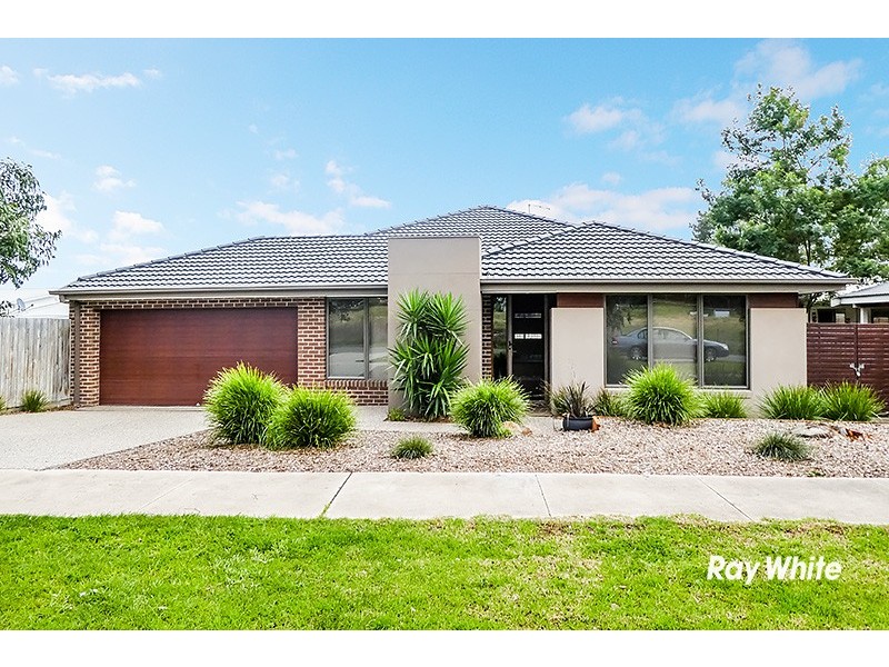 4 Tatiara Drive, Grantville VIC 3984