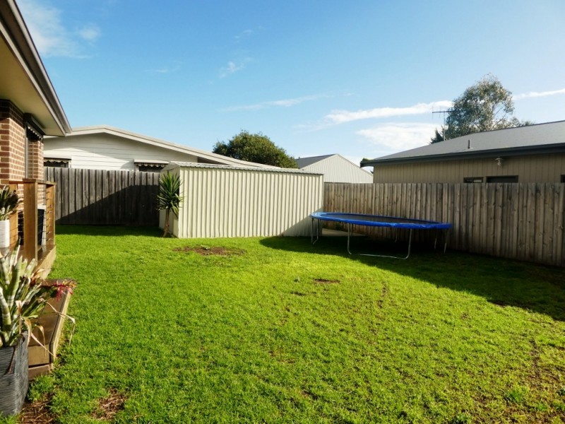 4 Tatiara Drive, Grantville VIC 3984