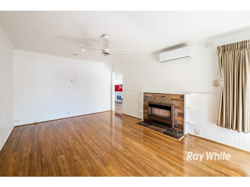 5 Lurline Street, Cranbourne VIC 3977
