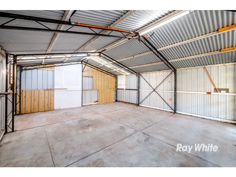5 Lurline Street, Cranbourne VIC 3977