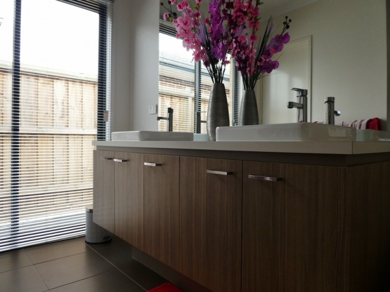 27 Quist Parade, Cranbourne West VIC 3977