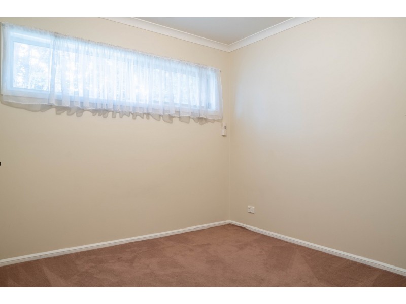 1 Maddock Drive, Cranbourne East VIC 3977