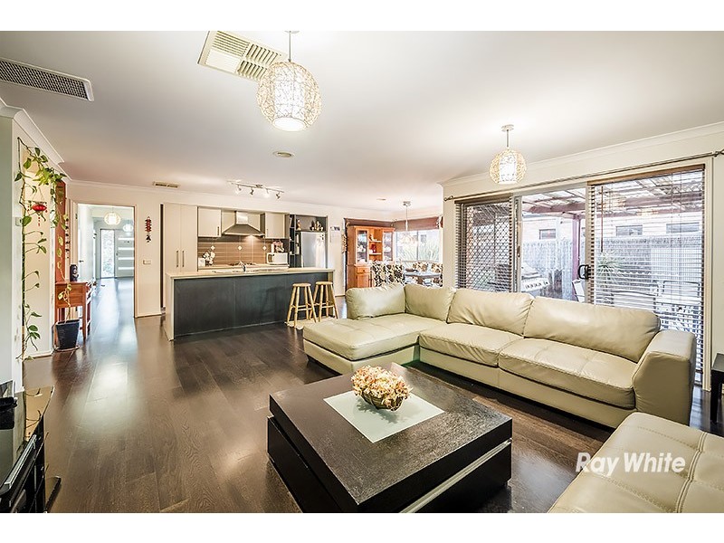 7 Tea Tree Court, Lyndhurst VIC 3975