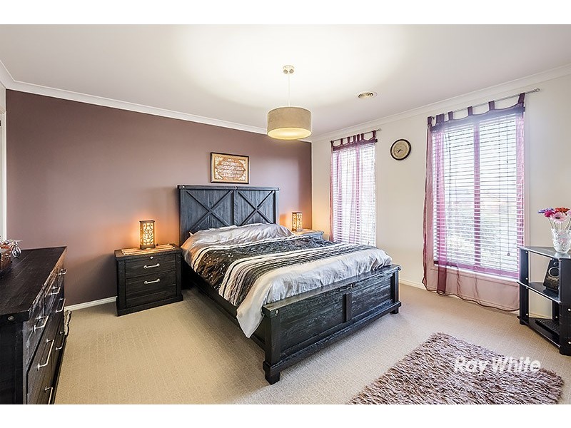 7 Tea Tree Court, Lyndhurst VIC 3975