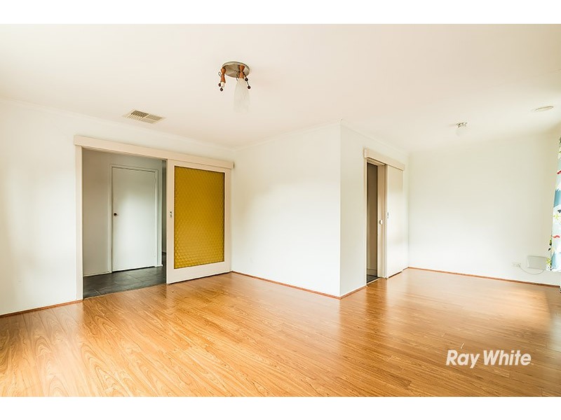 42 Lurline Street, Cranbourne VIC 3977