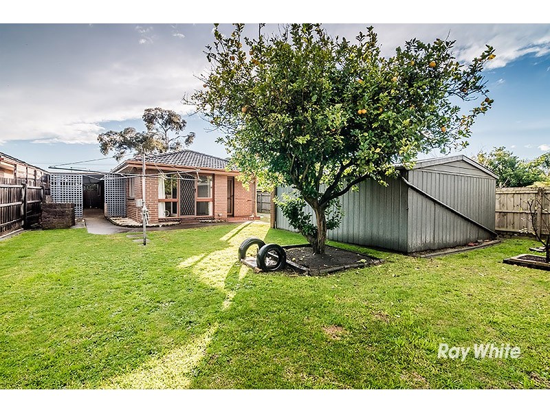 42 Lurline Street, Cranbourne VIC 3977
