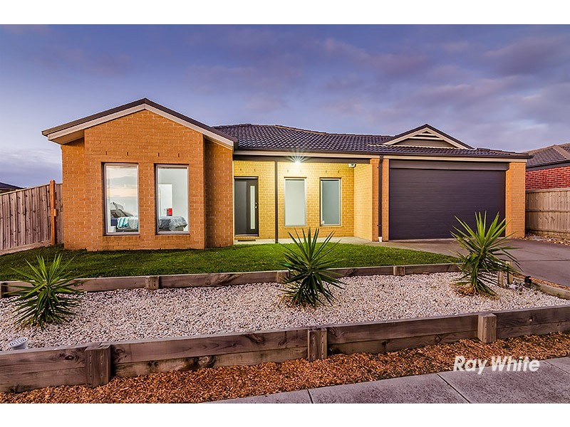 2 Gregson Grove, Lyndhurst VIC 3975