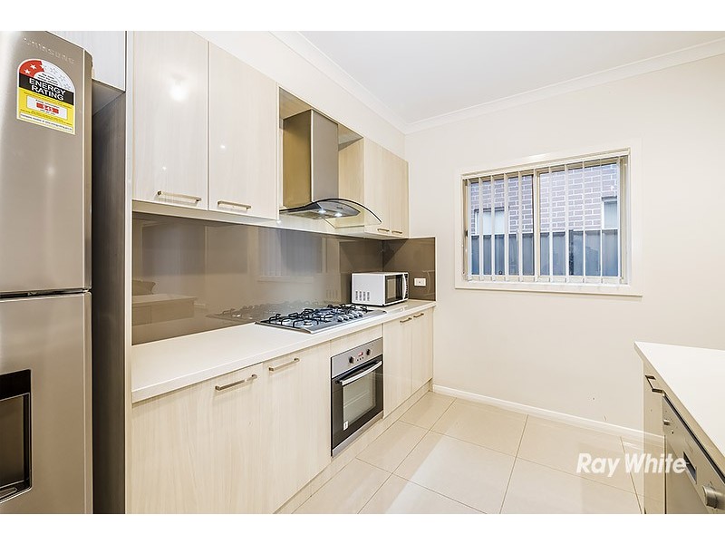 8 Hackney Circuit, Clyde North VIC 3978