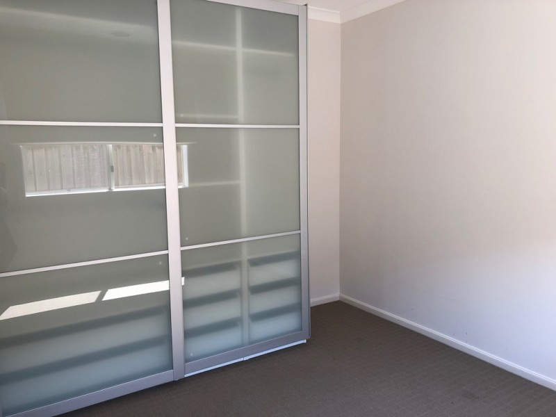 142 Mountainview Boulevard, Cranbourne North VIC 3977