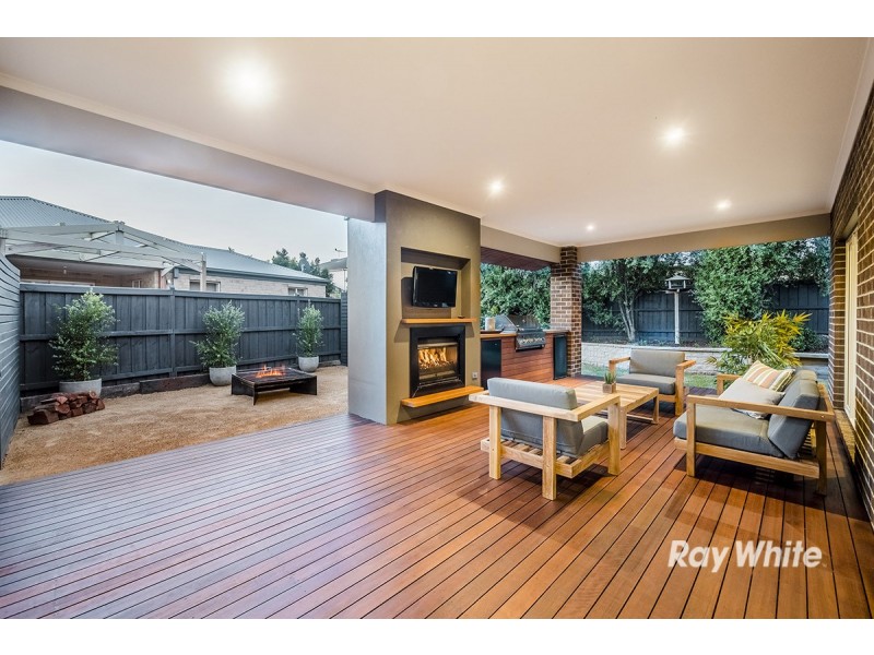 17 Red Mallee Court, Lyndhurst VIC 3975