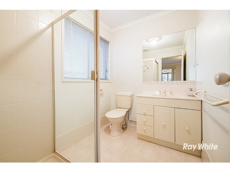 13 Willowbank Place, Cranbourne East VIC 3977