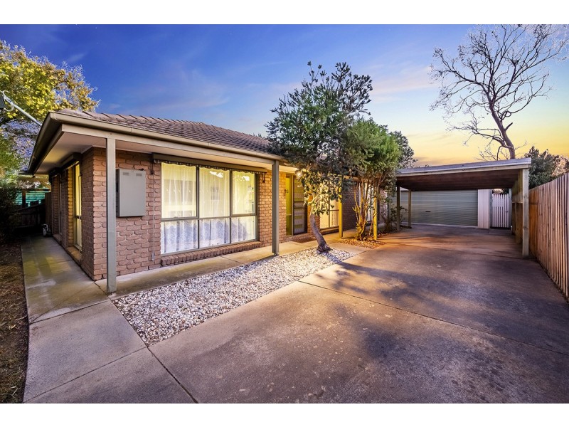 13 Darcy Court, Cranbourne VIC 3977