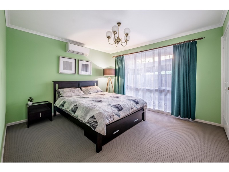 13 Darcy Court, Cranbourne VIC 3977