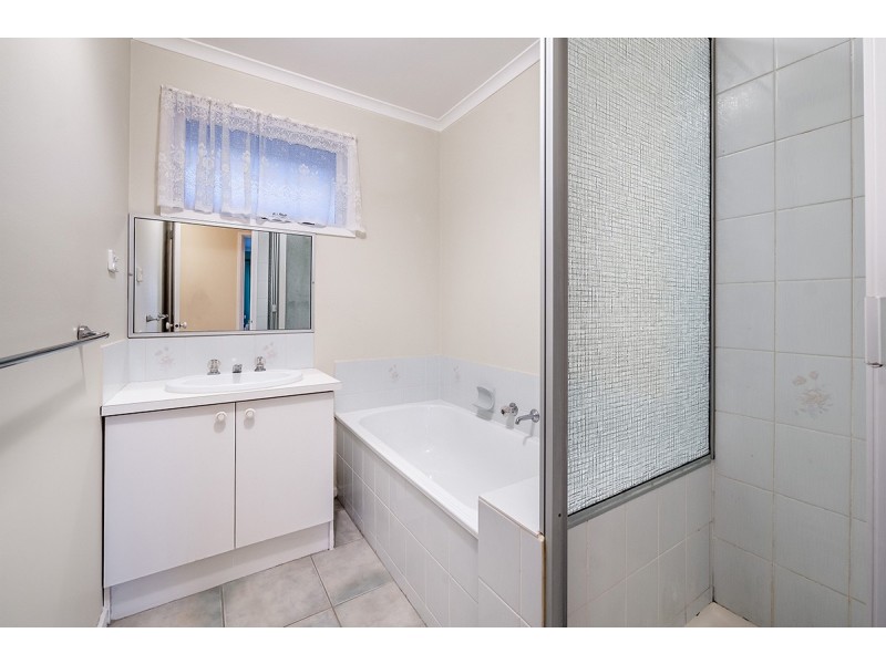 13 Darcy Court, Cranbourne VIC 3977