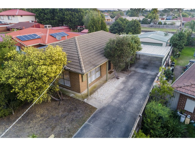 13 Darcy Court, Cranbourne VIC 3977