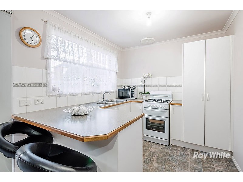 79 Laura Drive, Hampton Park VIC 3976