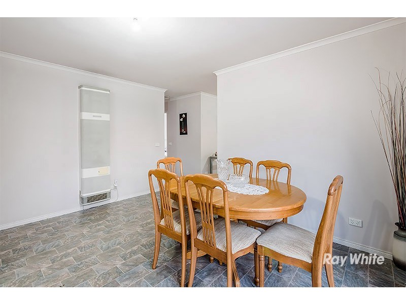 79 Laura Drive, Hampton Park VIC 3976