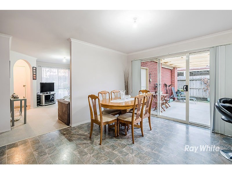 79 Laura Drive, Hampton Park VIC 3976