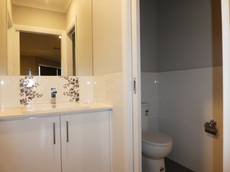 24 Braestar Street, Cranbourne VIC 3977