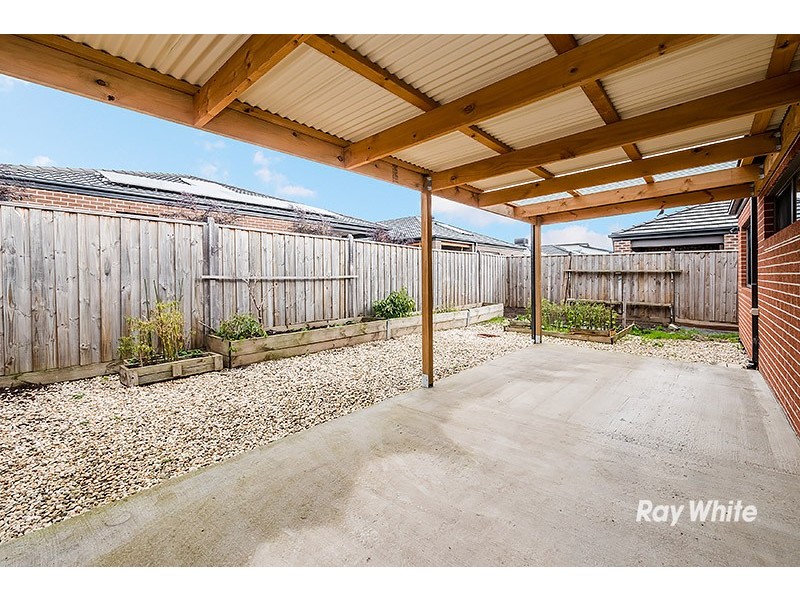 64 City Vista Circuit, Cranbourne West VIC 3977
