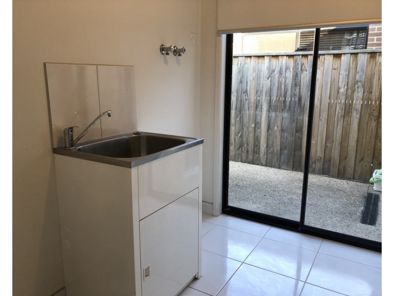 14 Davenport Crescent, Cranbourne West VIC 3977