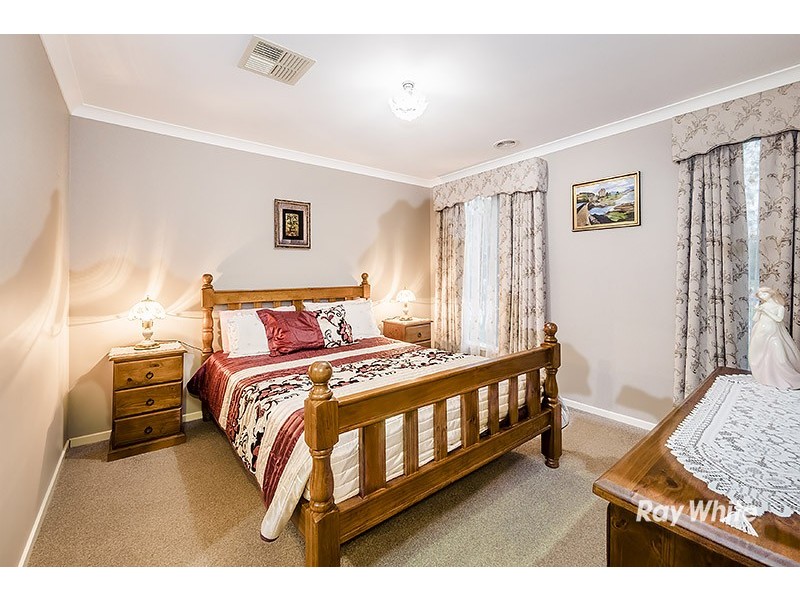 1 Finn Place, Lyndhurst VIC 3975