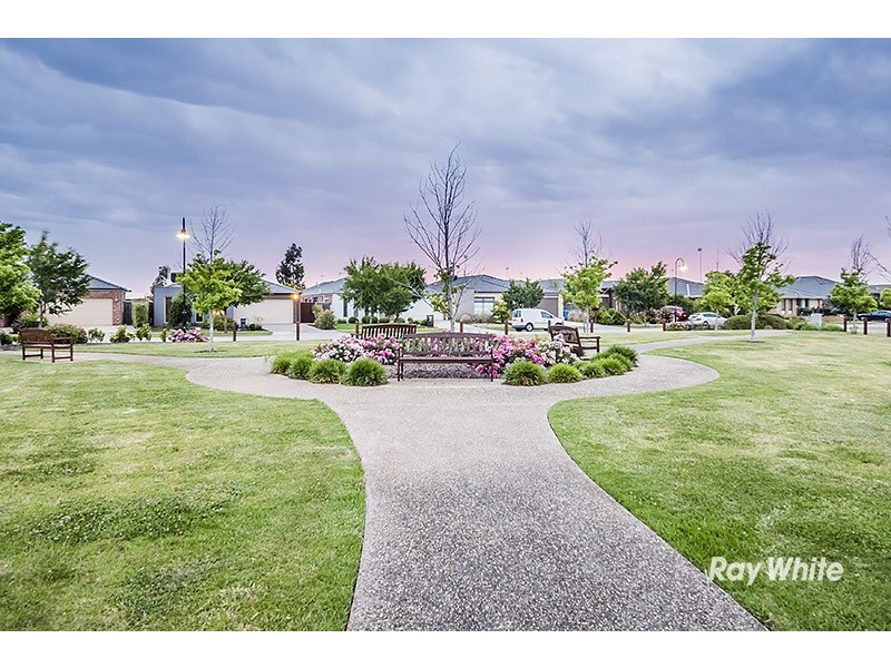 1 Finn Place, Lyndhurst VIC 3975