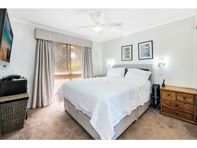 3 Don Drive, Cranbourne West VIC 3977