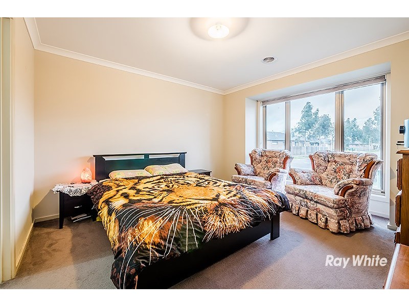 12 Copernicus Circuit, Cranbourne West VIC 3977