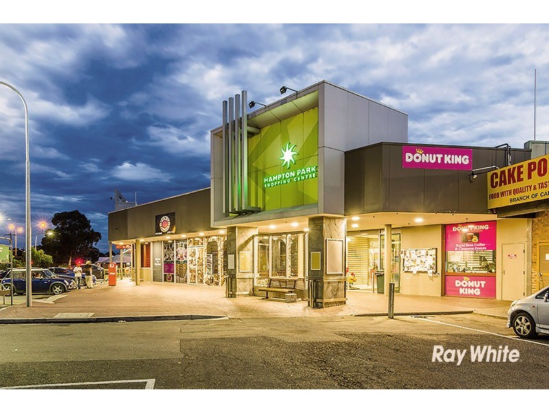 19 Hallam Road, Hampton Park VIC 3976