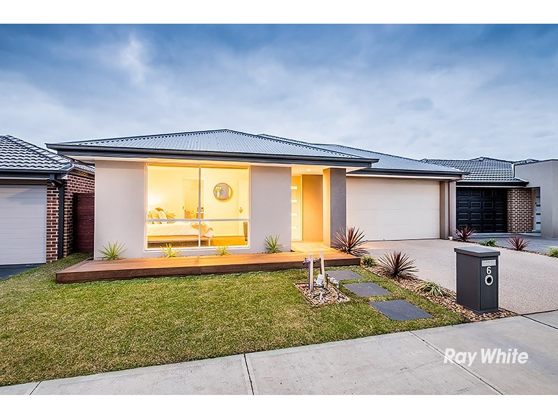 6 Hassett Lane, Cranbourne West VIC 3977