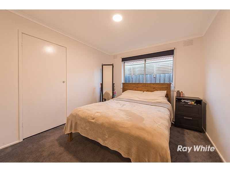 9 Hotham Street, Cranbourne VIC 3977