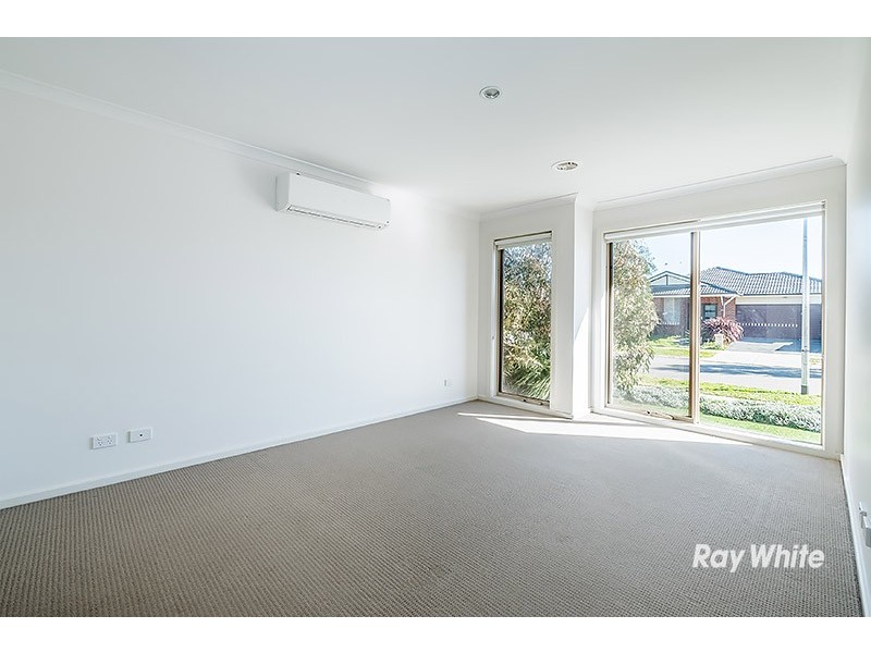 67 Brocker Street, Clyde North VIC 3978