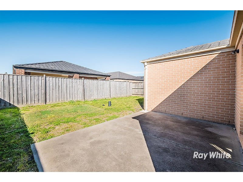 67 Brocker Street, Clyde North VIC 3978