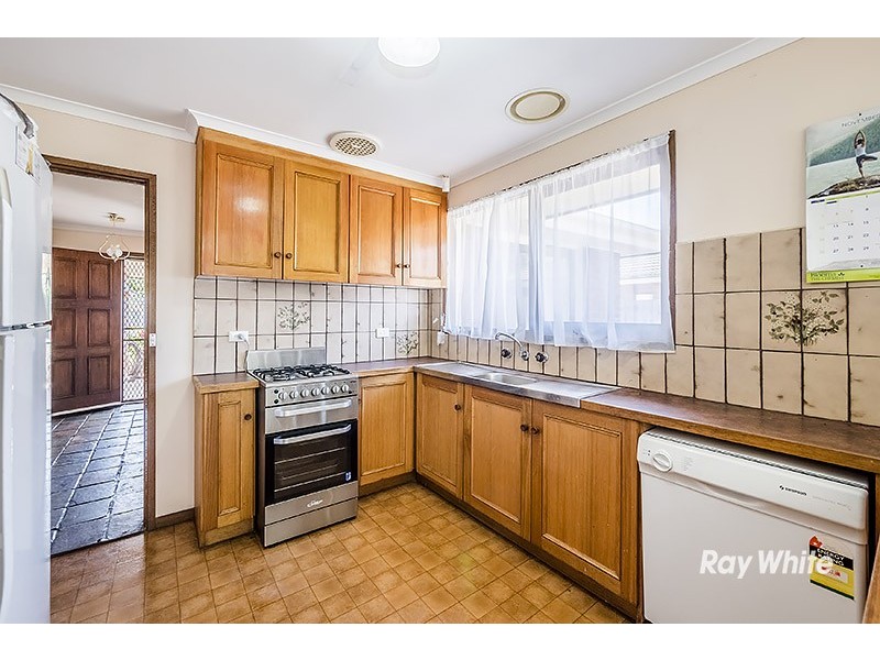 20 Damian Court, Cranbourne VIC 3977