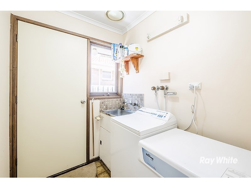 20 Damian Court, Cranbourne VIC 3977