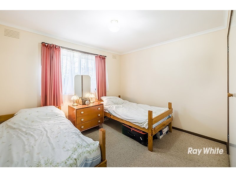 20 Damian Court, Cranbourne VIC 3977