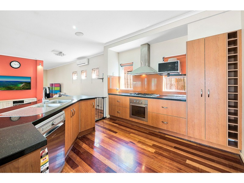 1 Cresta Court, Berwick VIC 3806