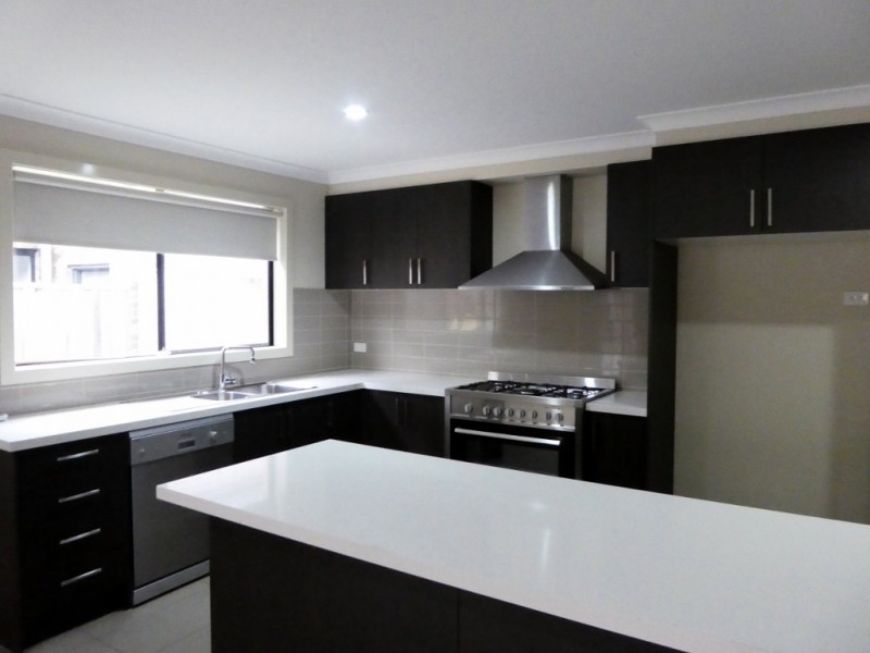 50 John Russell Road, Cranbourne West VIC 3977