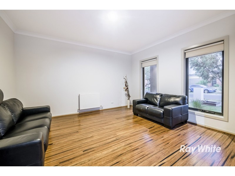 3 Black Gum Crescent, Cranbourne West VIC 3977