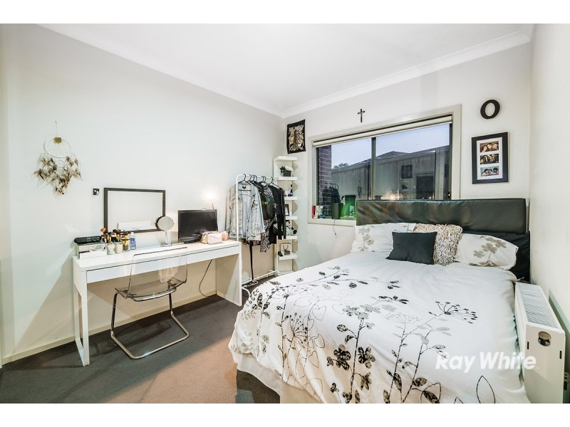 3 Black Gum Crescent, Cranbourne West VIC 3977