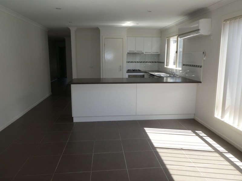 21 Ogle Way, Cranbourne North VIC 3977