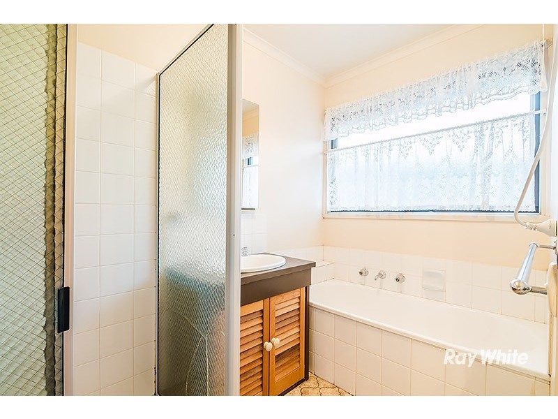 1/8 Grace Street, Cranbourne VIC 3977