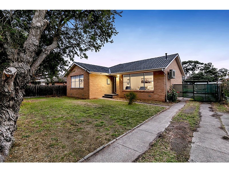 17 Windoo Street, Frankston North VIC 3200