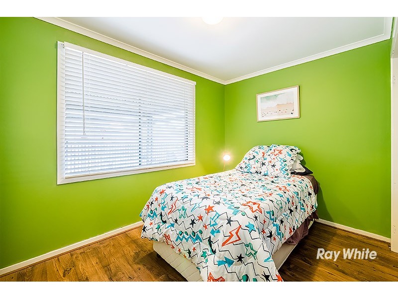 18 Charlotte Place, Cranbourne West VIC 3977